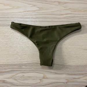 Mikoh Bottoms